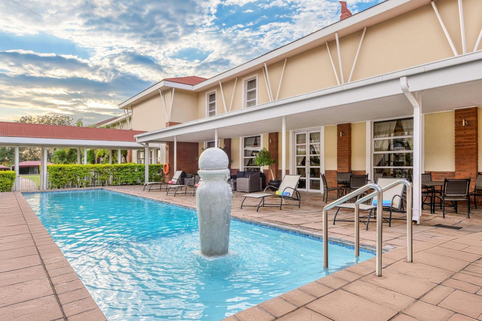 Protea Hotel By Marriott Nelspruit Mbombela Екстериор снимка