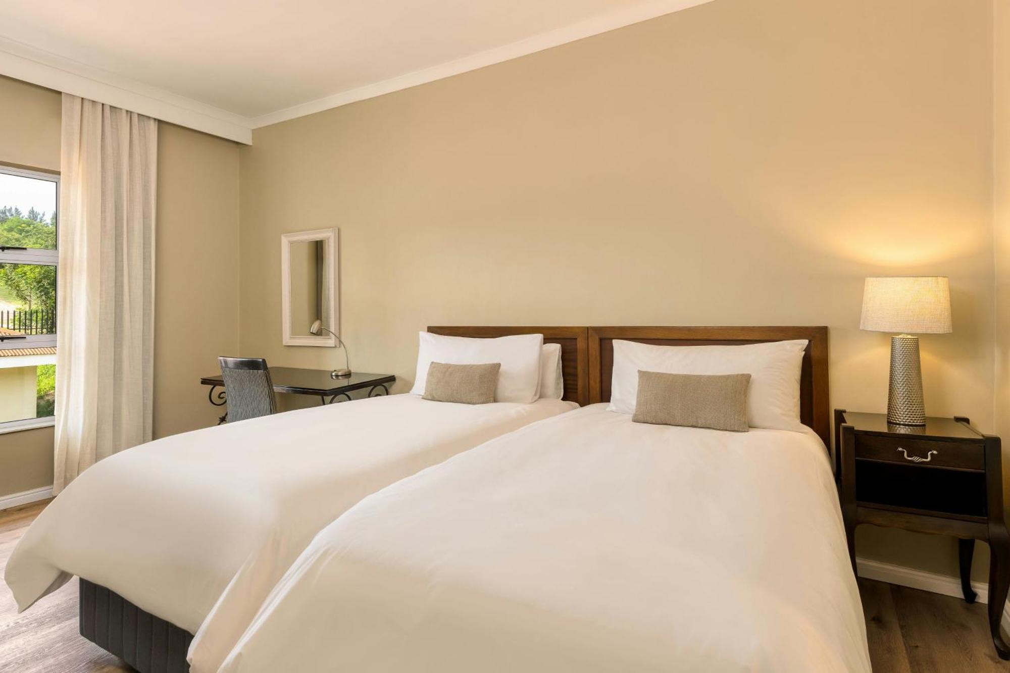 Protea Hotel By Marriott Nelspruit Mbombela Екстериор снимка